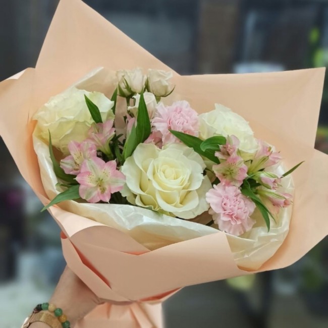 Букет цветов "Джулия" Букет цветов "Джулия"